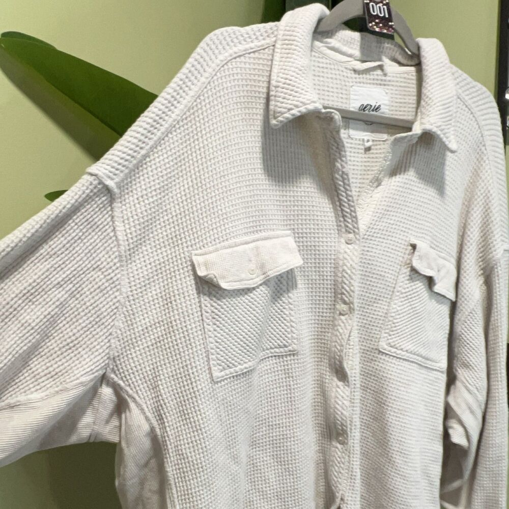 Aerie Women XXL White Long Sleeve Collared Knit Shirt Button Pockets Relaxed - Picture 2 of 6